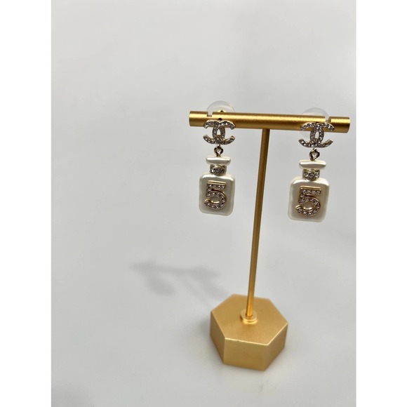 NIB CHANEL 22S CC NO.5 PERFUME BOTTLE DROP EARRINGS - Picture 11 of 15